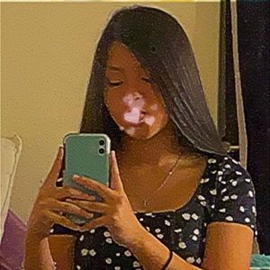 Meet your Posher, Eva